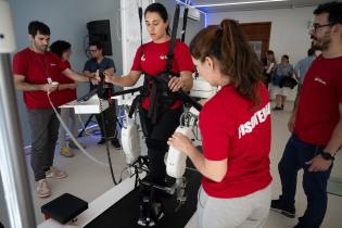 Inauguración de la nueva sala de Tecnología Aplicada a la Rehabilitación Teletón Inauguración de la nueva sala de Tecnología Aplicada a la Rehabilitación Teletón