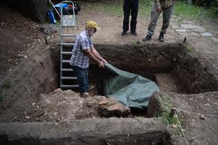 Hallazgo de restos arqueológicos en el Caserío de los Negros,  23 de Octubre de 2024