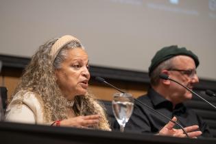 Coloquio de religiones de matriz afro: debates actuales y legislación vigente Coloquio de religiones de matriz afro: debates actuales y legislación vigente