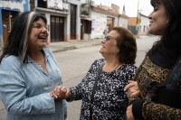 Colocación de placas en homenaje a Mercedes Lingeri y a Rubén Yáñez