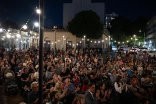«Teatrino» de la Comedia Nacional en la peatonal Curuguaty «Teatrino» de la Comedia Nacional en la peatonal Curuguaty