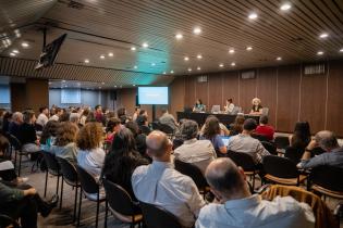 Jornadas de Resiliencia, cambio climático e infraestructuras verdes: Conferencia «Gestión social del agua» Jornadas de Resiliencia, cambio climático e infraestructuras verdes: Conferencia «Gestión social del agua»