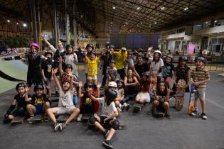  Fiesta de Halloween de la escuela de skate del Espacio Modelo