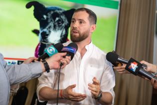 Rueda de prensa del Prosecretario Daniel González, por presentación del portal Espacio Animal Montevideo Rueda de prensa del Prosecretario Daniel González, por presentación del portal Espacio Animal Montevideo