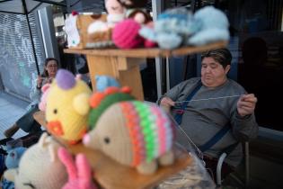 Feria de economía social y solidaria en la peatonal Sarandí Feria de economía social y solidaria en la peatonal Sarandí