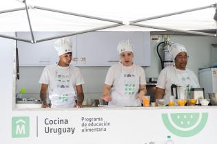 Curso de Cocina Uruguay en coordinación con la Secretaría de las personas mayores, en el CEDEL de Carrasco