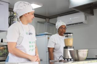 Curso de Cocina Uruguay en coordinación con la Secretaría de las personas mayores, en el CEDEL de Carrasco