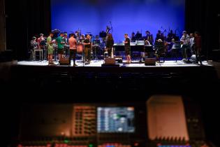 Ensayo:Tropical de Gala, con la Decana y la Orquesta Filarmónica de Montevideo 