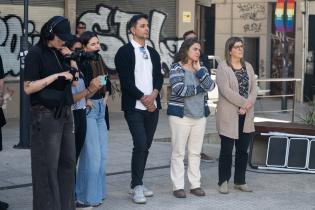 Cambio de nombre de la calle Policía Vieja a Gloria Meneses Cambio de nombre de la calle Policía Vieja a Gloria Meneses