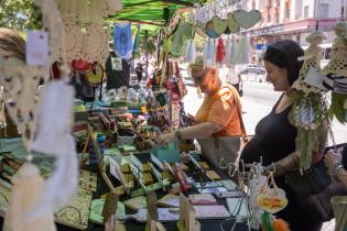 Feria Economía Social y Solidaria en Plaza de los Treinta y Tres Feria Economía Social y Solidaria en Plaza de los Treinta y Tres