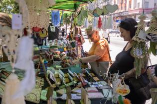 Feria Economía Social y Solidaria en Plaza de los Treinta y Tres