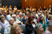 Entrega de libros del 13er. Concurso de Cuentos para Personas Mayores : Montevideo: 300 años en vivencias