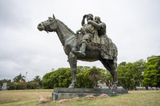 Monumento Nuevos rumbos