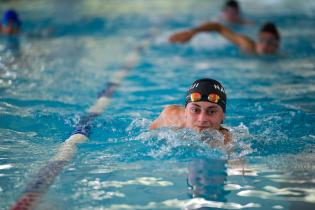 Entrenamiento nuevos guardavidas en piscina Plaza Nro. 7, 7 de enero de 2025