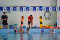 Entrenamiento nuevos guardavidas en piscina Plaza Nro. 7, 7 de enero de 2025