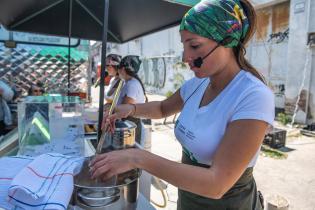 Taller de Cocina Uruguay en la feria de la calle Emilio Romero y Avda. Agraciada