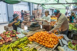 Taller de Cocina Uruguay en la feria de la calle Emilio Romero y Avda. Agraciada