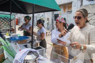 Taller de Cocina Uruguay en la feria de la calle Emilio Romero y Avda. Agraciada Taller de Cocina Uruguay en la feria de la calle Emilio Romero y Avda. Agraciada