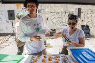 Taller de Cocina Uruguay en la feria de la calle Emilio Romero y Avda. Agraciada