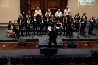 Coro de personas mayores