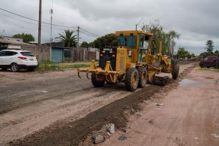Avance de trabajos de pavimentación en Av. Don Pedro de Mendoza entre Teniente Rinaldi y Camino Capitán Tula Avance de trabajos de pavimentación en Av. Don Pedro de Mendoza entre Teniente Rinaldi y Camino Capitán Tula, 24 de octubre de 2023