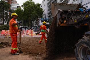 Fotos Avance de obra plaza en ramba plaza Banco República