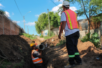 Obras de conexión de saneamiento en barrio 2 de Febrero en el marco del Plan ABC