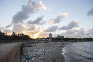 Limpieza de las playas por fiesta de Yemanjá