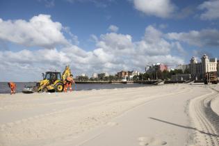 Limpieza de las playas por fiesta de Yemanjá