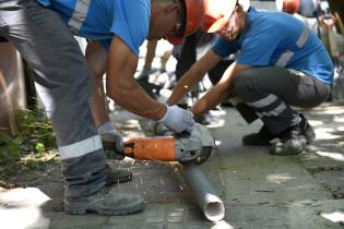Reparación de refugios peatonales Reparación de refugios peatonales