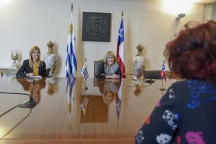 Visita de cortesía de Embajadora de Chile en Uruguay