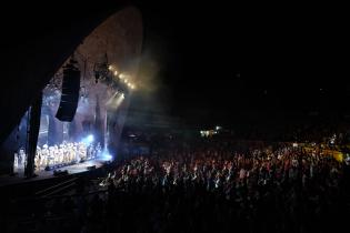 Anuncio de obras en teatro de Verano