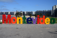 Intervención en Cartel de Montevideo  
