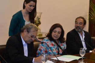 Firma carta intencion centro civico Casavalle. 29 enero 2015 Firma carta intencion centro civico Casavalle