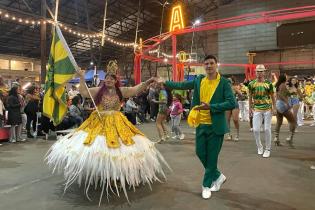 Escuelas de samba participan de actividad "Campódromo" en el espacio Campo