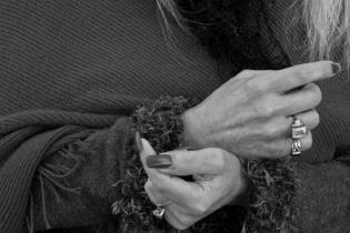 ¿Cómo retratar a una sobreviviente? Uruguay ¿Cómo retratar a una sobreviviente? Uruguay