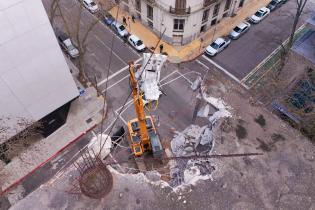 Demolición de edificio en la calle San José y Florida