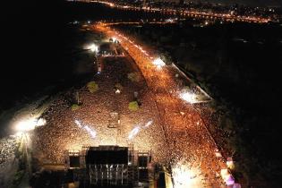 Toma aérea del Festival Montevideo Late