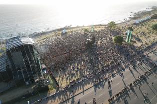 Toma aérea del Festival Montevideo Late