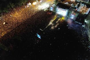 Toma aérea del Festival Montevideo Late