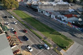 Av. Italia y Comercio Av. Italia y Comercio