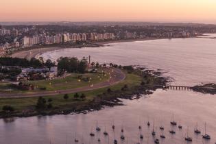 Vista área de Montevideo