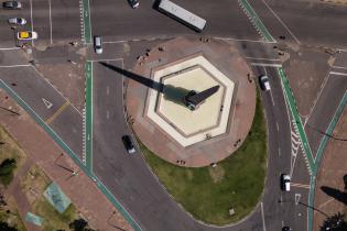 Vista aérea de Obelisco a los Constituyentes de 1830