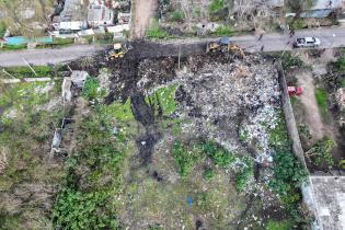 Limpieza en calle Simón del Pino en el marco del programa áreas liberadas Limpieza en calle Simón del Pino en el marco del programa áreas liberadas