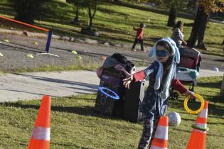 Peatonal barrial en Punta de Rieles