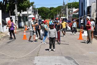 Peatonal barrial en Paso de las Duranas Peatonal barrial en Paso de las Duranas