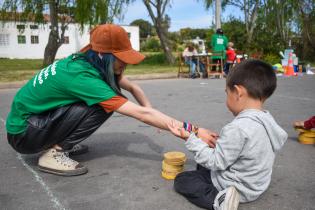 Peatonal barrial en barrio Bajo Valencia