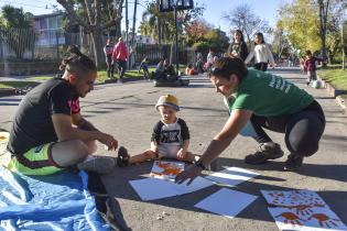 Peatonal barrial en barrio Parque Rivera