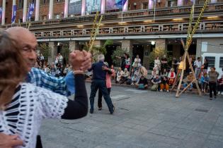 Esquinas de la Cultura: Milonga de los 300 Esquinas de la Cultura: Milonga de los 300