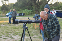 Observación nocturna del cielo en playa chica del Parque Punta Yeguas